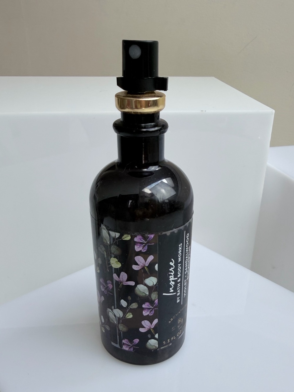Retired Bath & Body Works Aromatherapy Inspire Violet Sandalwood Pillow Mist